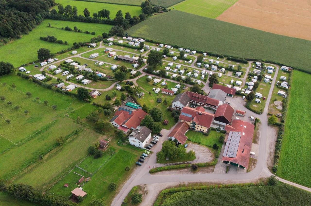 Hotel Preishof Kirchham Εξωτερικό φωτογραφία