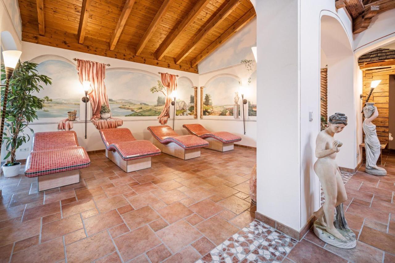 Hotel Preishof Kirchham Εξωτερικό φωτογραφία